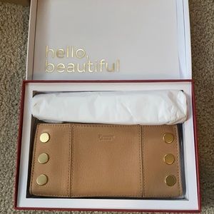 Hammitt 110 north wallet NWOT camel leather gold box included